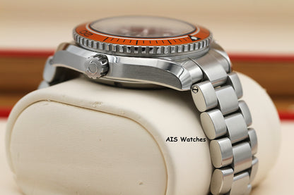 Omega Seamaster Planet Ocean 232.30.42.21.01.002 42MM 600M Orange Bezel B&P