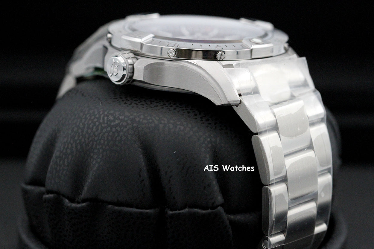 BNIB Breitling Avenger Automatic A17328101B1A1 Black Dial Bracelet SS 42MM B&P
